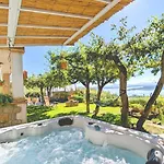 Vista Con Jacuzzi E Campo Volley Casa de Férias