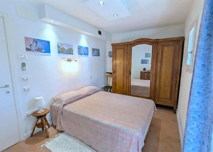 Vista Con Jacuzzi E Campo Volley *