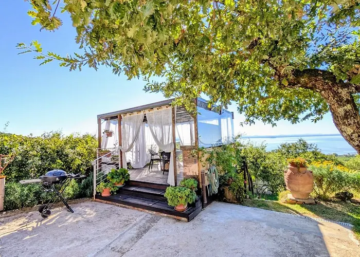 Vista Con Jacuzzi E Campo Volley Feriehus *