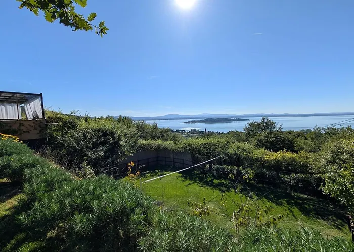 Vista Con Jacuzzi E Campo Volley *